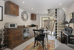 Squirrel Cottage, Tetbury